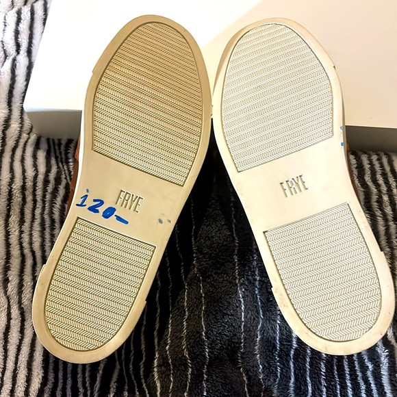 Brand new never worn Frye Ivy slip-ons in cognac leather. Perfect condition. 6.5 - Picture 3 of 5